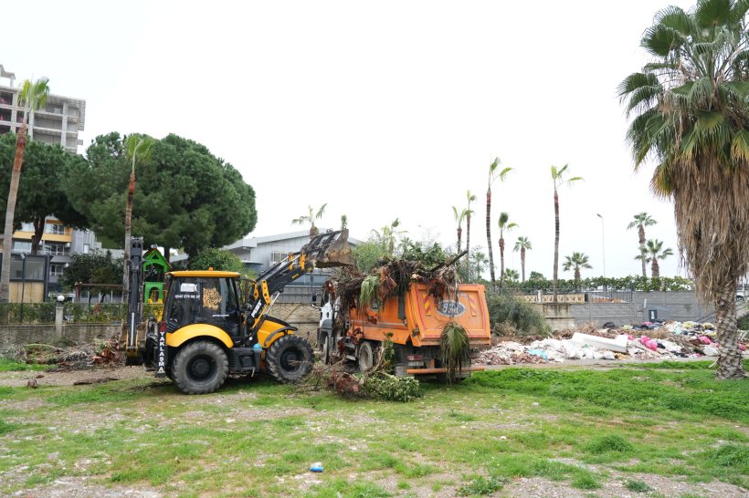 Başkan &Ouml;z&ccedil;elik: &Ccedil;evreyi Kirletenlere Taviz Yok