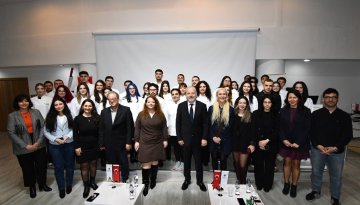 Alanya Üniversitesi’nde Geleceğin Şefleri Ceketlerini Giydi