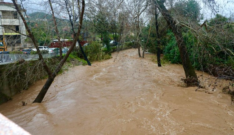 Alanya’da İki Mahallede Kırmızı Alarm: Tosmur ve Kestel İçin Acil Tahliye Kararı