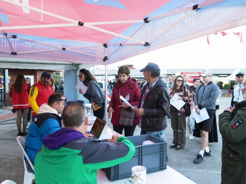 Alanya 26. Kez Atat&uuml;rk İ&ccedil;in Koşuyor: B&uuml;y&uuml;k Yarış Bug&uuml;n Başlıyor