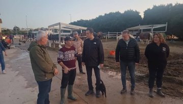 Kaymakam Öztürk Oba Esnafını Dinledi: Yaralar Hızla Sarılıyor