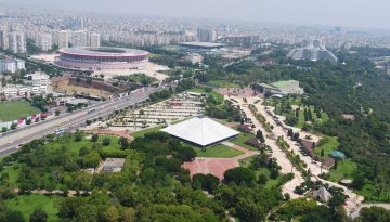 Antalya'da Ramazan Şenlikleri Cam Piramit’te