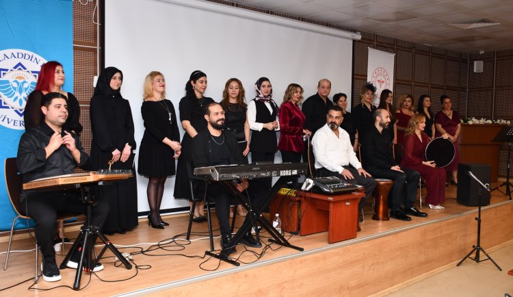 Sağlık Çalışanları'ndan sevgi haftasına özel konser