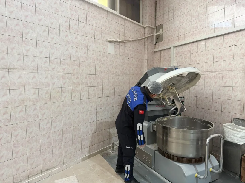 Alanya Belediyesi zabıtasından Ramazan denetimi