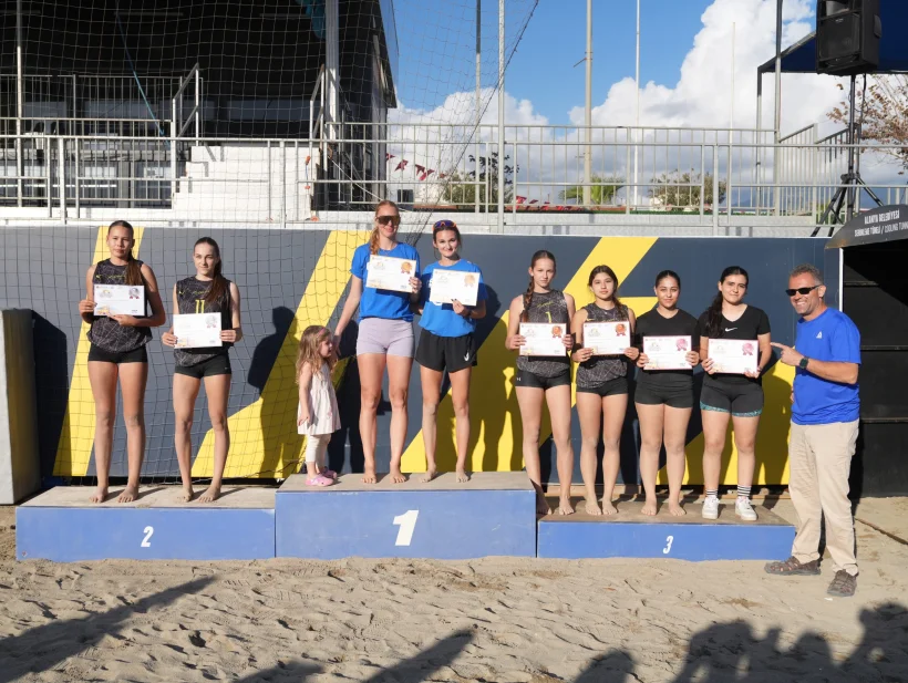 Plajda Şubat Coşkusu: Halk Şampiyonası Nefes Kesti