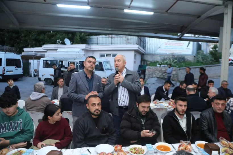 Alanya'da Pazarcılar Odası Üyeleri İftar Sofrasında Buluştu