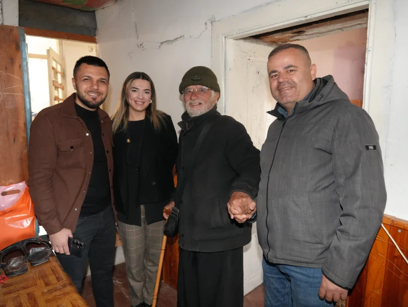 Hüseyin Amca'ya konteyner ev tahsis edildi