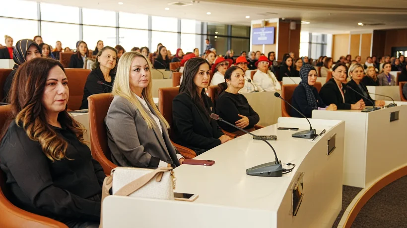 Alanya'da CEMR Avrupa Yerel Yaşamda Kadın-Erkek Eşitliği Şartı imzalandı