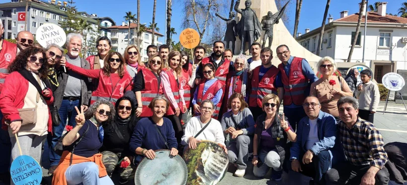 Alanya'da 8 Mart Ruhu: Sokaklarda Dayanışma Var 💜