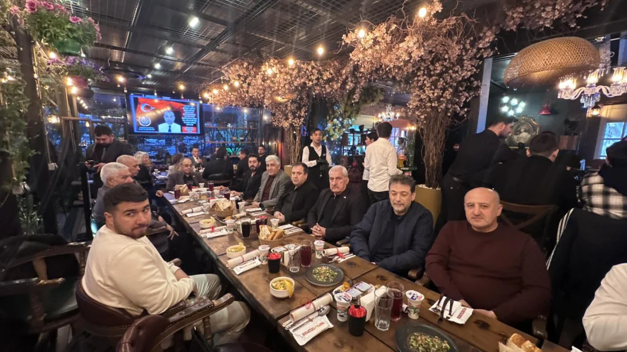 MHP Alanya Heyeti İftarda Şehit Emanetleriyle Buluştu