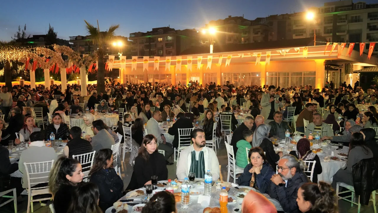 Alanya Belediyesi’nde Personel İftarı Düzenlendi