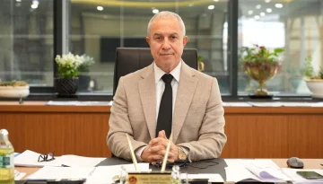 Başkan Özçelik’ten 'Siyasi Mühendislik' Tepkisi: Tek Hedefim Alanya