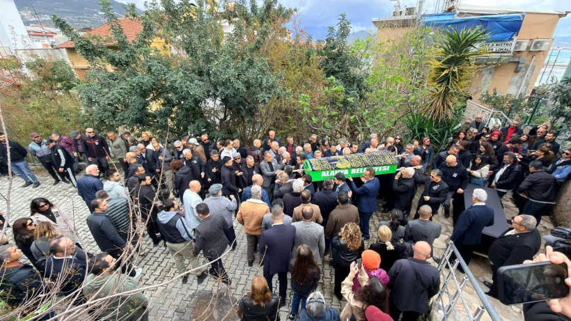 Alanya Basınının Acı Günü: Duayen Gazeteci Fazıl Tunç Dualarla Uğurlandı