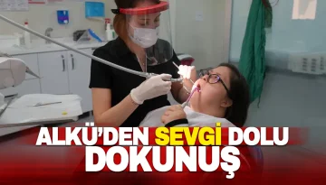 ALKÜ ve Alanya Belediyesi’nden Sevgi Dolu Dokunuş: Down Sendromlu Bireylere Özel Diş Taraması