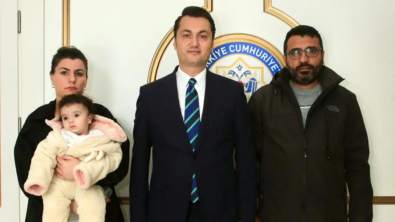 Minik Esila’nın Umut Yolculuğu: Kaymakam Öztürk’ten Anlamlı Destek