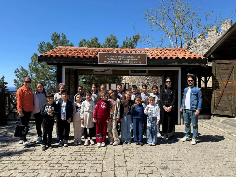 Alanya’nın Minik Kaşifleri Tarihle Buluştu
