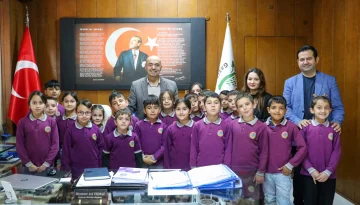 Geleceğin yöneticileri çocuklar, yerel yönetimi yerelde tecrübe etti