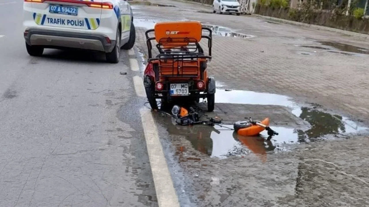 Alanya'da Vinç ile Elektrikli Motosiklet Çarpıştı: Rus uyruklu Natalia Vorobeva yaşamını yitirdi.