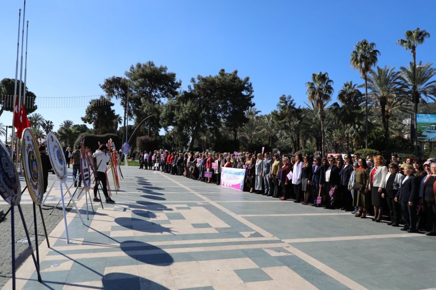 Adem Murat Yücel bugün neler yaptı?  Fotoğraflarla Cumhur İttifakı Alanya 8 Mart