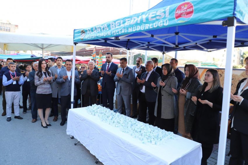 Adem Murat Yücel bugün neler yaptı?  Fotoğraflarla Cumhur İttifakı Alanya 8 Mart