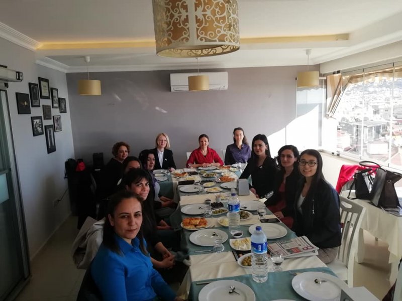 Alanya Belediye Başkan Adayı Anastasia P. Çetinkaya, Çalışıyor
