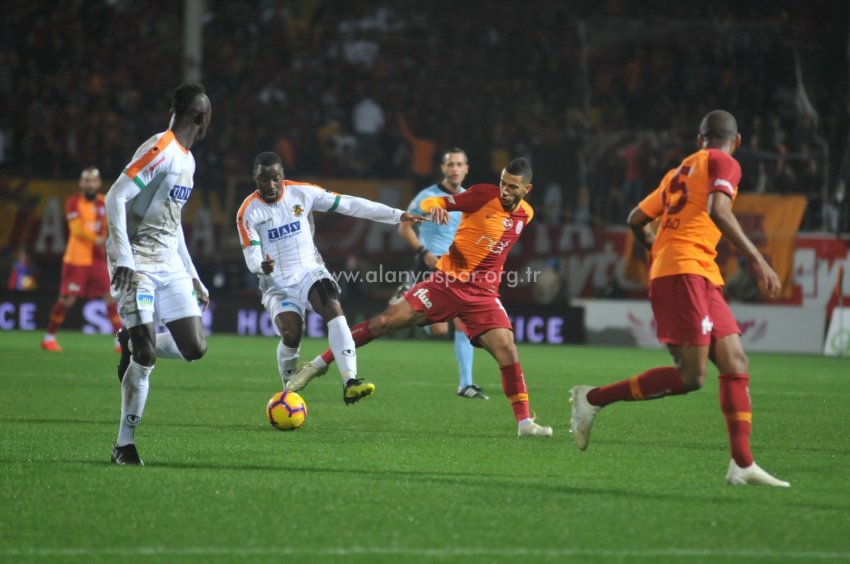 Alanyaspor Galatasaray Maçından Kareler