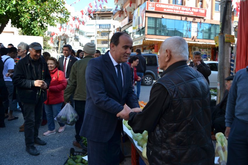 Çakır Cuma Pazarı'na Çıkarma Yaptı! Modern ve Çağdaş Alanya'yı çok seveceksiniz