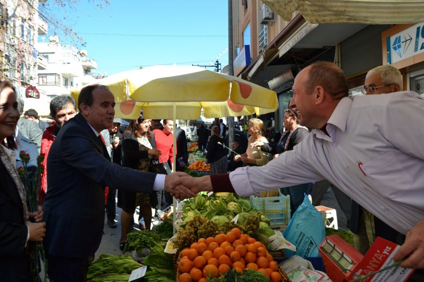Çakır Cuma Pazarı'na Çıkarma Yaptı! Modern ve Çağdaş Alanya'yı çok seveceksiniz