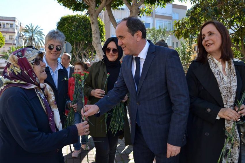 Çakır Cuma Pazarı'na Çıkarma Yaptı! Modern ve Çağdaş Alanya'yı çok seveceksiniz