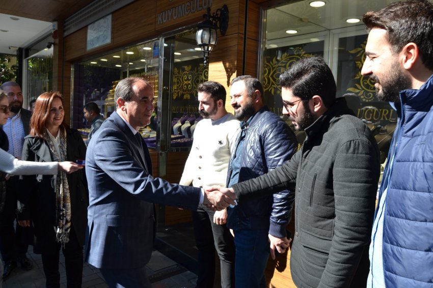 Çakır Cuma Pazarı'na Çıkarma Yaptı! Modern ve Çağdaş Alanya'yı çok seveceksiniz