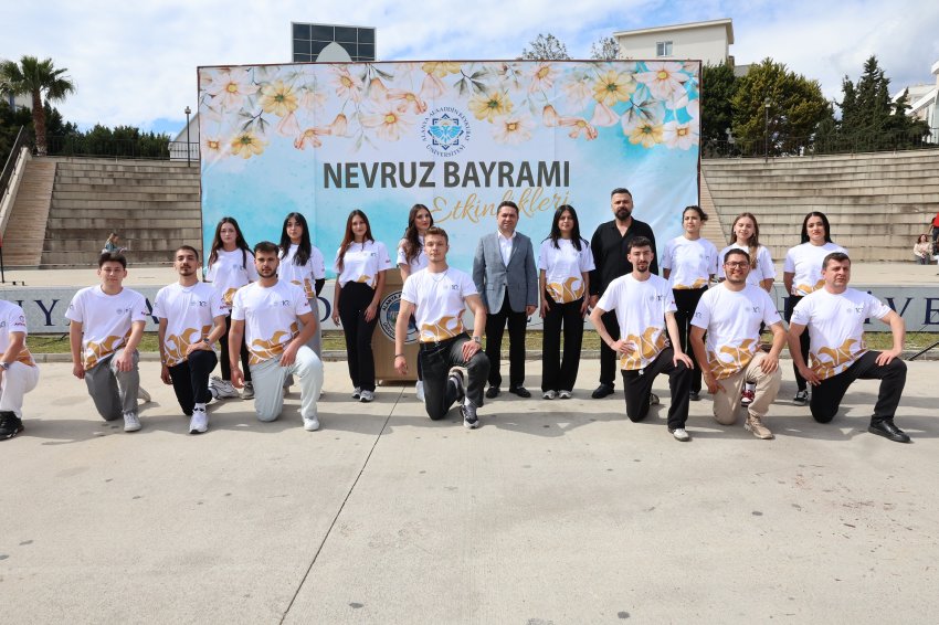 ALKÜ'de Türk'ün Uyanışı Nevruz karşılandı